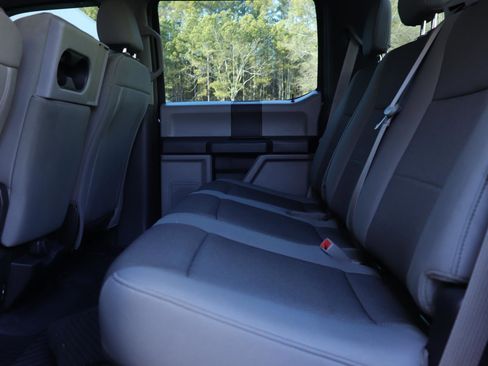 Used 2018 Ford F150 XL w/ Equipment Group 101A Mid image 13