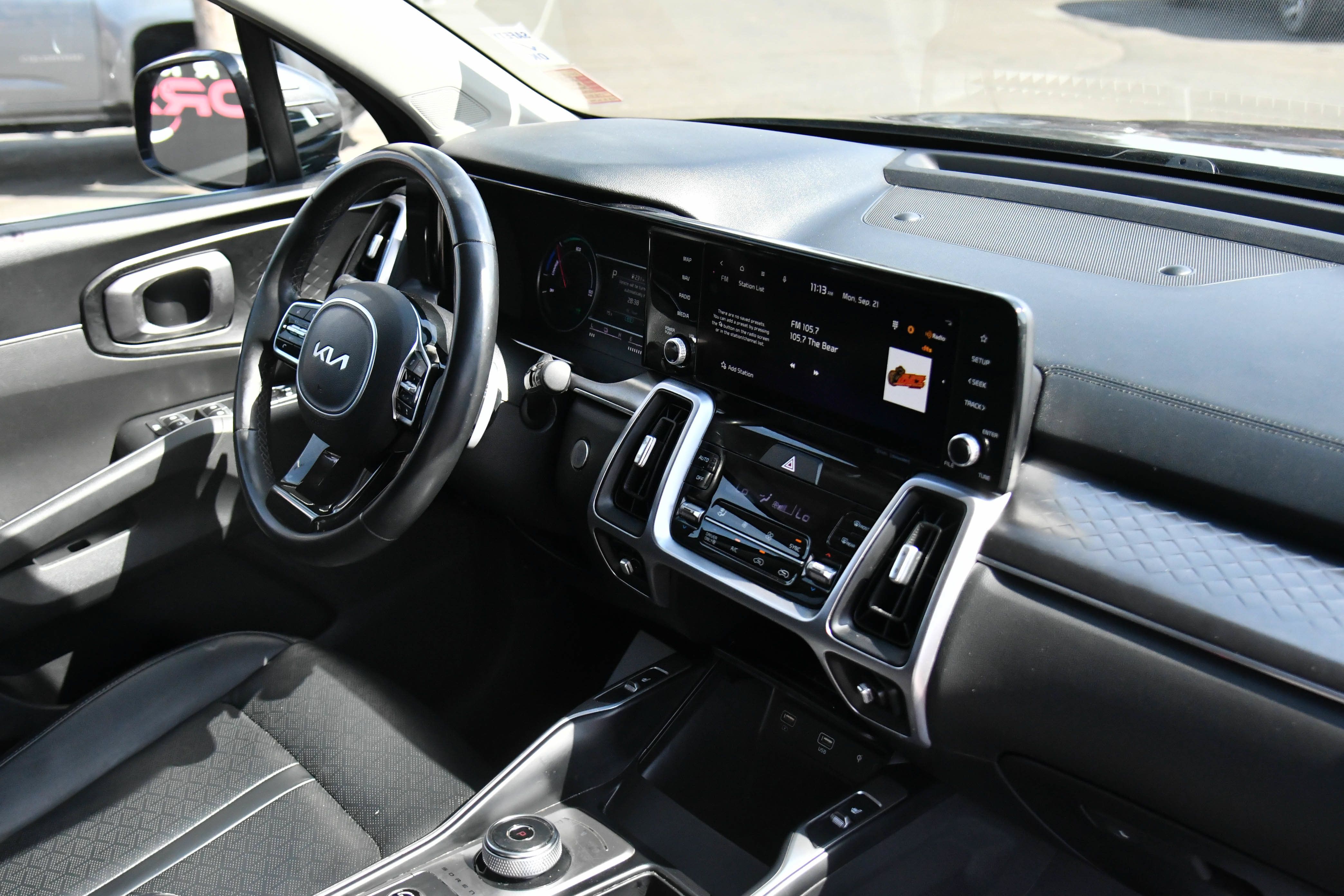 Used 2023 Kia Sorento EX FWD image 49
