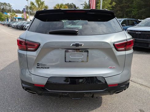 Used 2023 Chevrolet Blazer RS w/ Driver Confidence II Package FWD image 5