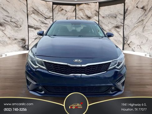 Used 2019 Kia Optima S FWD image 6