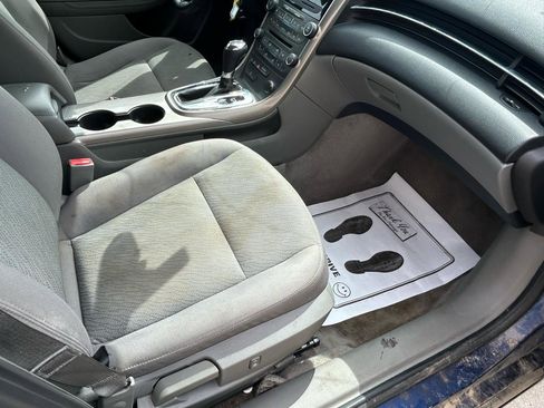 Used 2013 Chevrolet Malibu LS w/ Protection Package FWD image 12