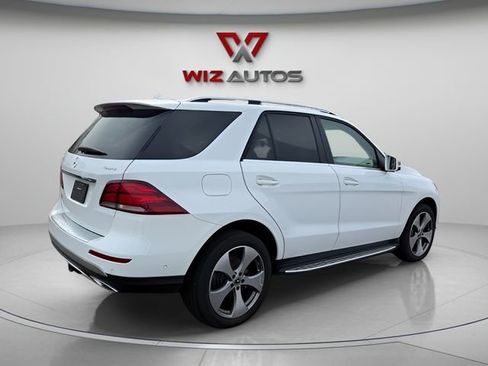 Used 2017 Mercedes-Benz GLE 350 4MATIC image 3