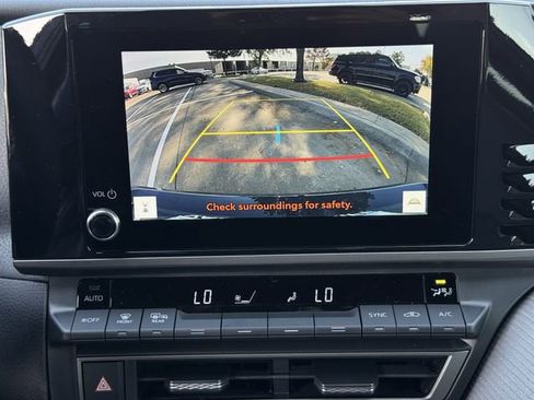 New 2026 Toyota Camry SE image 13