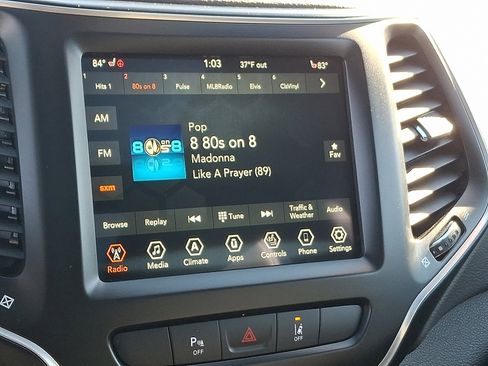 Certified 2021 Jeep Cherokee Latitude Lux 80th Anniv w/ Quick Order Package 26U 80TH image 17