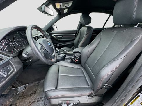 Used 2018 BMW 330i Sedan RWD image 13