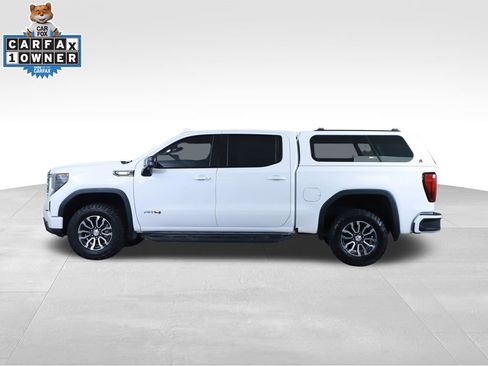 Used 2023 GMC Sierra 1500 AT4 w/ AT4 Premium Package image 9