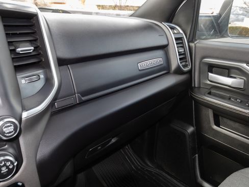 Used 2020 RAM 2500 Big Horn w/ Level 1 Equipment Group image 24