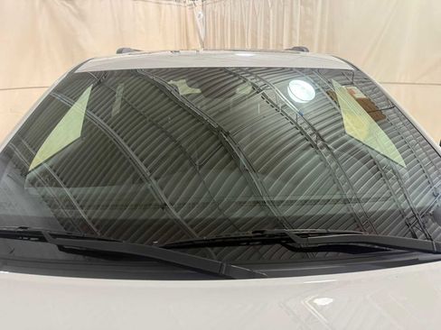 Used 2018 Jeep Grand Cherokee Limited image 14