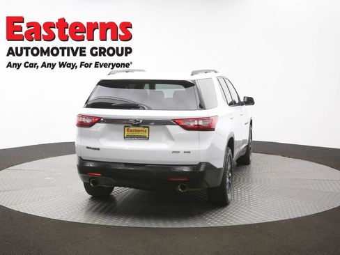 Used 2021 Chevrolet Traverse RS AWD/4WD image 43
