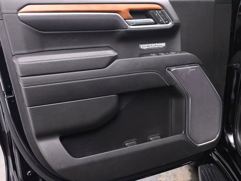 Used 2022 GMC Sierra 1500 Denali image 10
