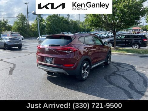 Used 2018 Hyundai Tucson Value AWD/4WD image 5