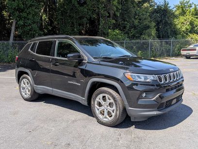Used 2024 Jeep Compass Latitude