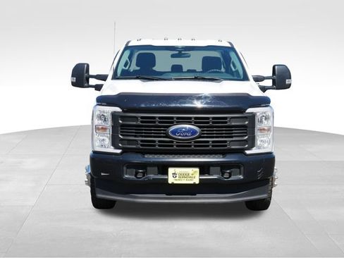 Used 2023 Ford F350 XL AWD/4WD image 2