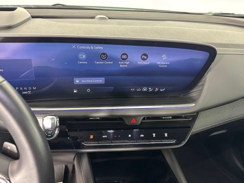Certified 2024 Buick Envision Preferred AWD/4WD image 19