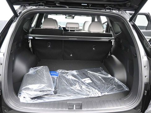 New 2026 Hyundai Tucson Limited image 13