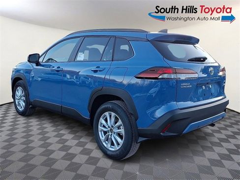 New 2026 Toyota Corolla Cross LE image 4