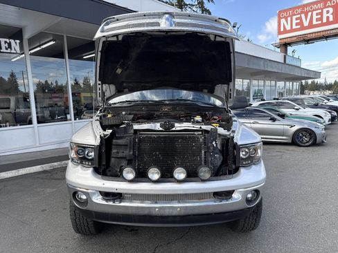 Used 2004 Dodge Ram 3500 Truck SLT w/ Trailer Tow Group AWD/4WD image 11
