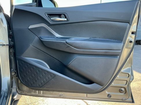 Used 2021 Toyota C-HR LE image 22