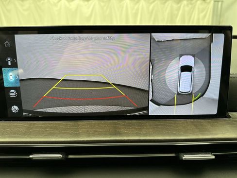 Certified 2026 Genesis GV80 2.5T Advanced image 17