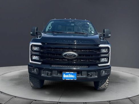 Used 2023 Ford F350 XLT w/ Black Appearance Package AWD/4WD image 8