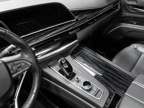 Used 2022 Cadillac Escalade Sport w/ Touring Package AWD/4WD image 62