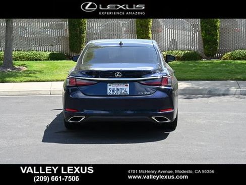 Used 2025 Lexus ES 350 w/ Premium Package FWD image 5