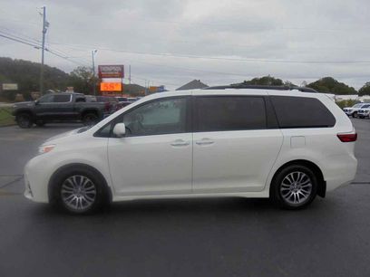 Used 2020 Toyota Sienna XLE Premium