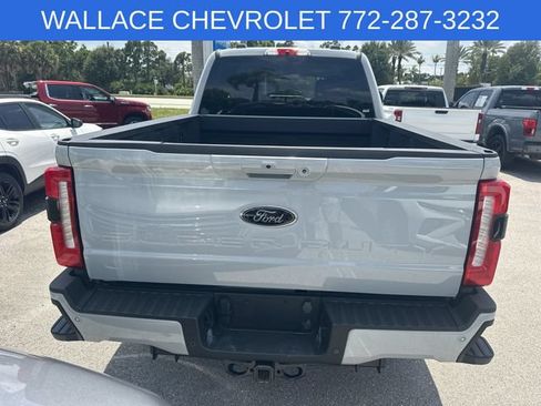 Used 2026 Ford F250 Lariat w/ Black Appearance Package AWD/4WD image 4