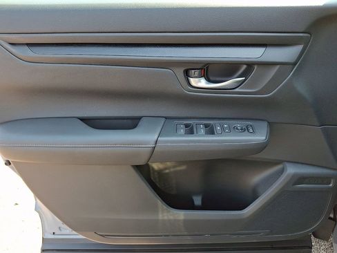 Used 2023 Honda CR-V EX image 12