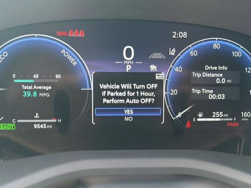 Used 2025 Toyota Camry XLE image 19