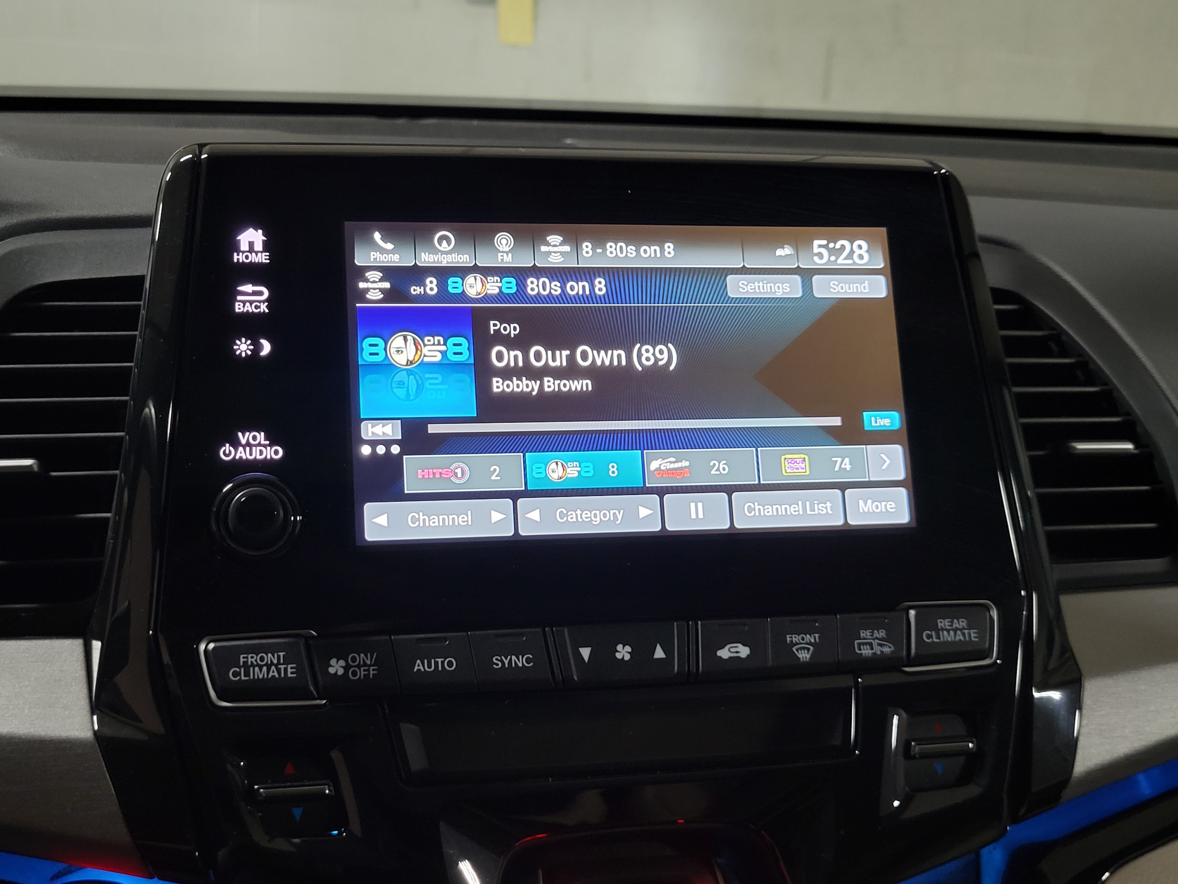 Certified 2024 Honda Odyssey Touring image 34
