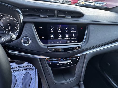 Used 2025 Cadillac XT5 Premium Luxury image 18