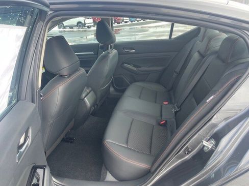 New 2025 Nissan Altima 2.5 SR image 8