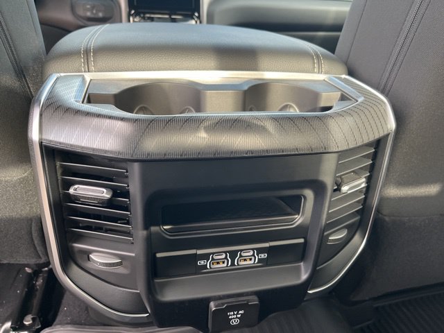 New 2026 RAM 2500 Big Horn AWD/4WD image 21
