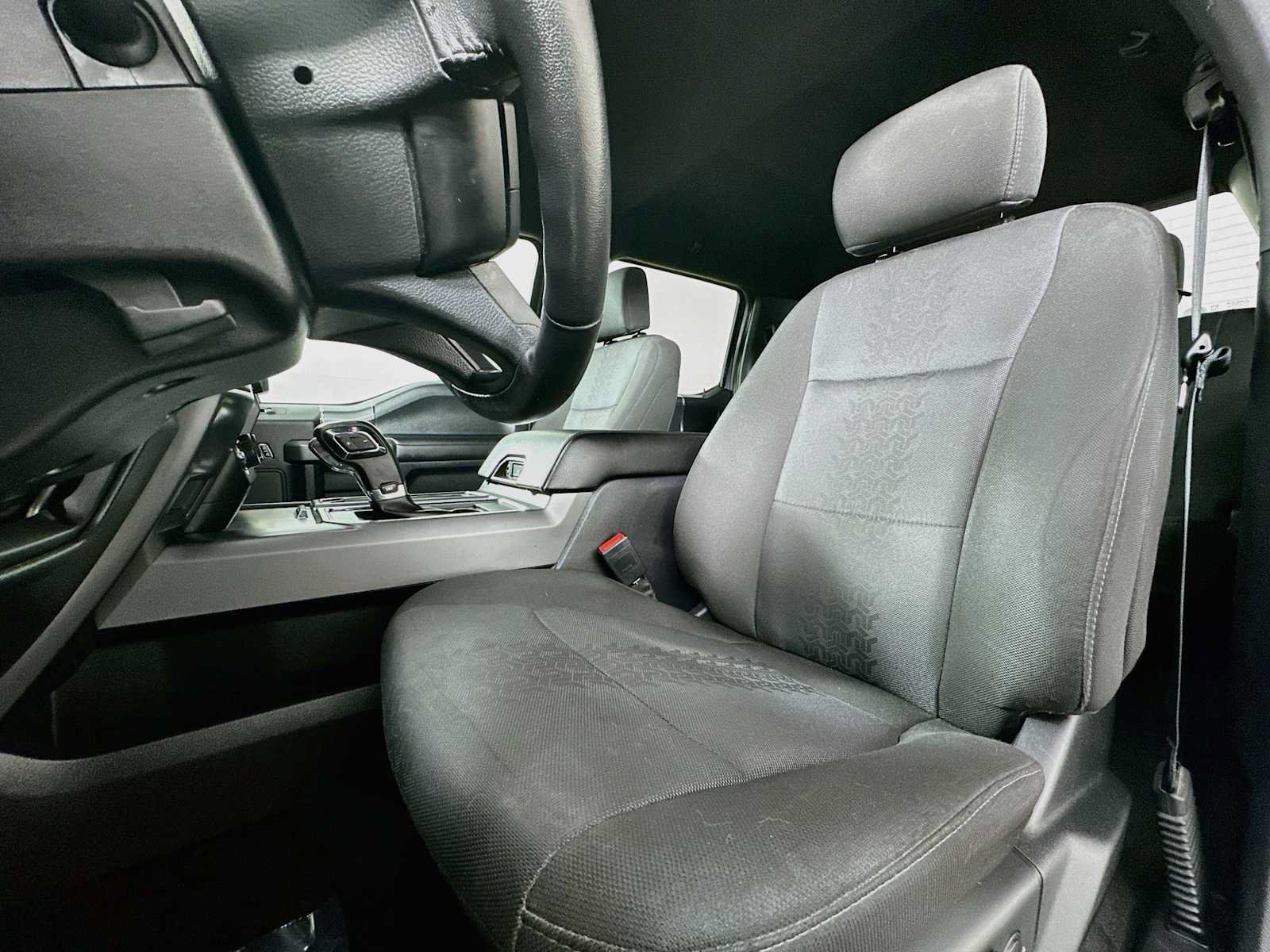 Used 2020 Ford F150 XLT w/ Equipment Group 302A Luxury RWD image 19