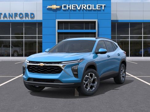 New 2026 Chevrolet Trax LT w/ Driver Confidence Package image 6