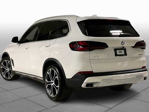Used 2025 BMW X5 xDrive40i image 11