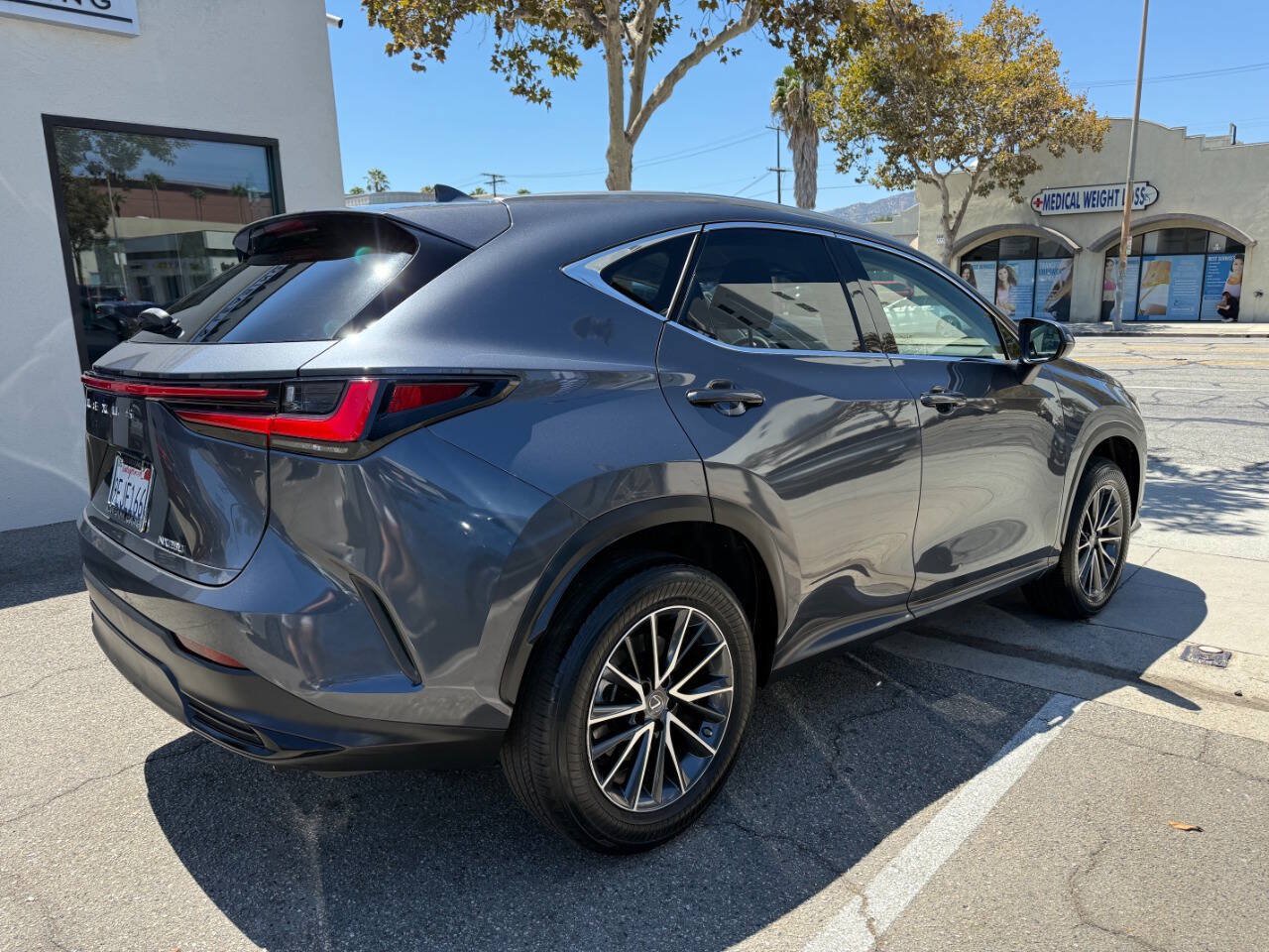 Used 2023 Lexus NX 250 FWD image 9
