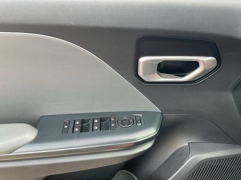 Used 2025 Kia K4 FWD image 20