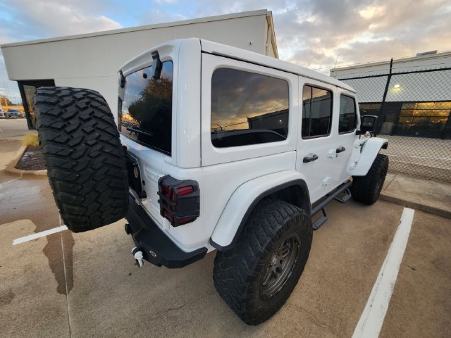 Used 2020 Jeep Wrangler Unlimited Rubicon AWD/4WD image 4