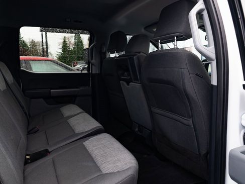 Used 2022 Ford F150 XLT image 23