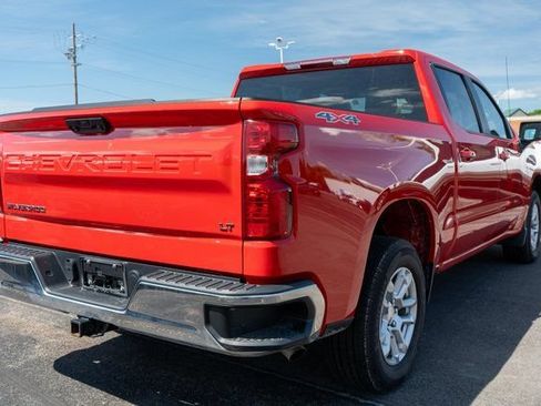 Used 2023 Chevrolet Silverado 1500 LT AWD/4WD image 6