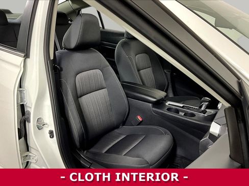 Certified 2022 Nissan Altima 2.5 S w/ Driver Assist Package FWD image 28