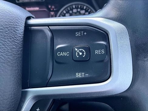 Used 2020 RAM 1500 Big Horn AWD/4WD image 13