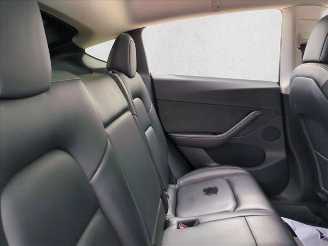 Used 2021 Tesla Model Y Long Range AWD/4WD image 20
