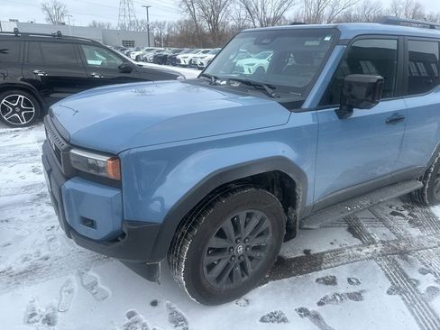 Used 2025 Toyota Land Cruiser image 29