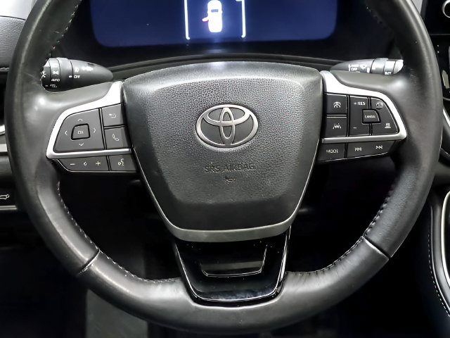 Certified 2025 Toyota Grand Highlander AWD Hybrid image 14