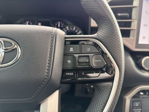 Used 2023 Toyota Tundra Limited image 26