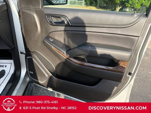 Used 2017 Chevrolet Suburban LT AWD/4WD image 39