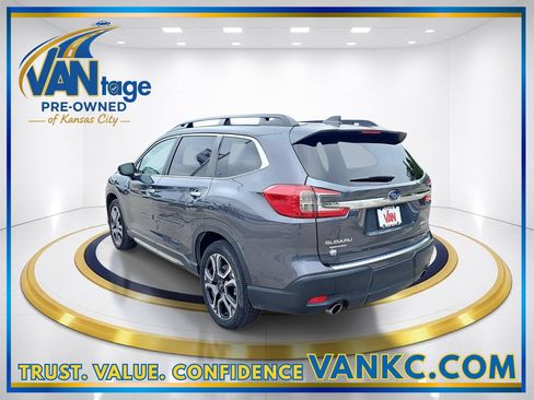 Used 2024 Subaru Ascent Touring AWD/4WD image 9
